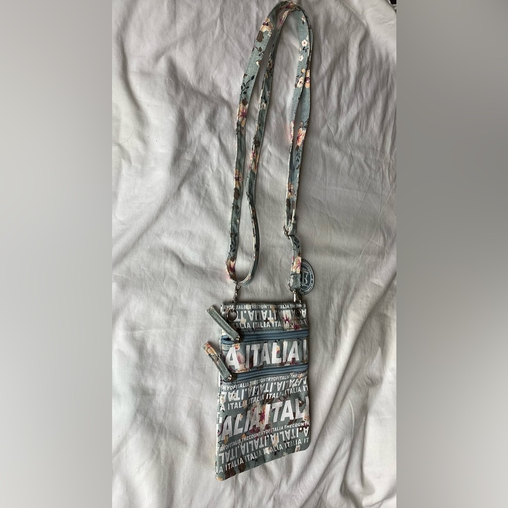 Robin Ruth cross body bag. - Picture 2 of 5